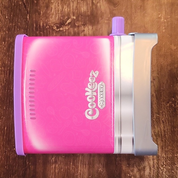 Cookeez Makery Toasty Treatz - Picture 6 of 9